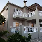 Mary Villa Dhorizáta