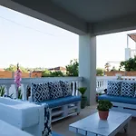 Villa Mary Dhorizáta