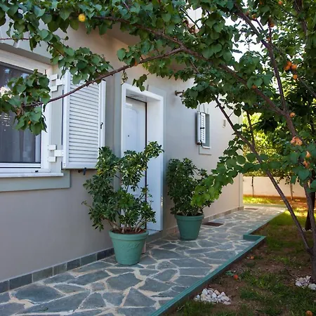 Mary Villa Dhorizáta